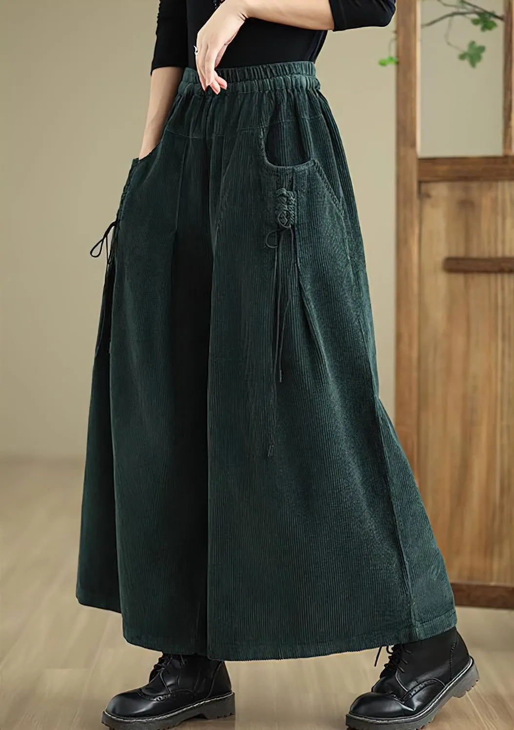 chouyatou Women's Fall Casual Wide Leg Baggy Corduroy Pants Elastic Waist Baggy Culotte Loose Trousers
