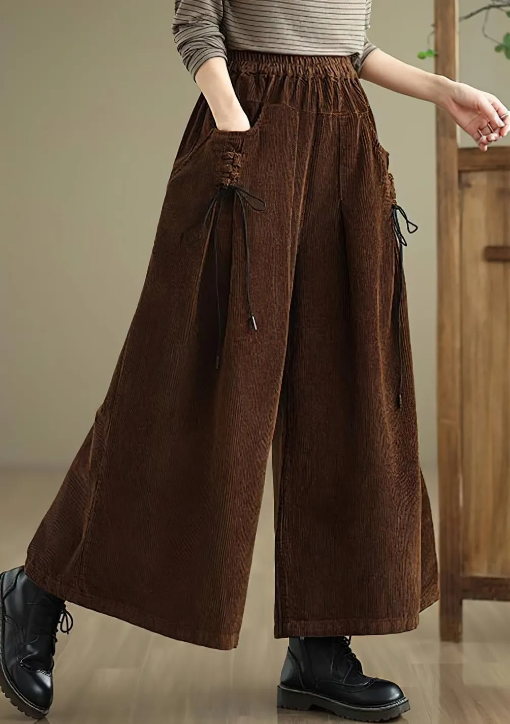 chouyatou Women's Fall Casual Wide Leg Baggy Corduroy Pants Elastic Waist Baggy Culotte Loose Trousers