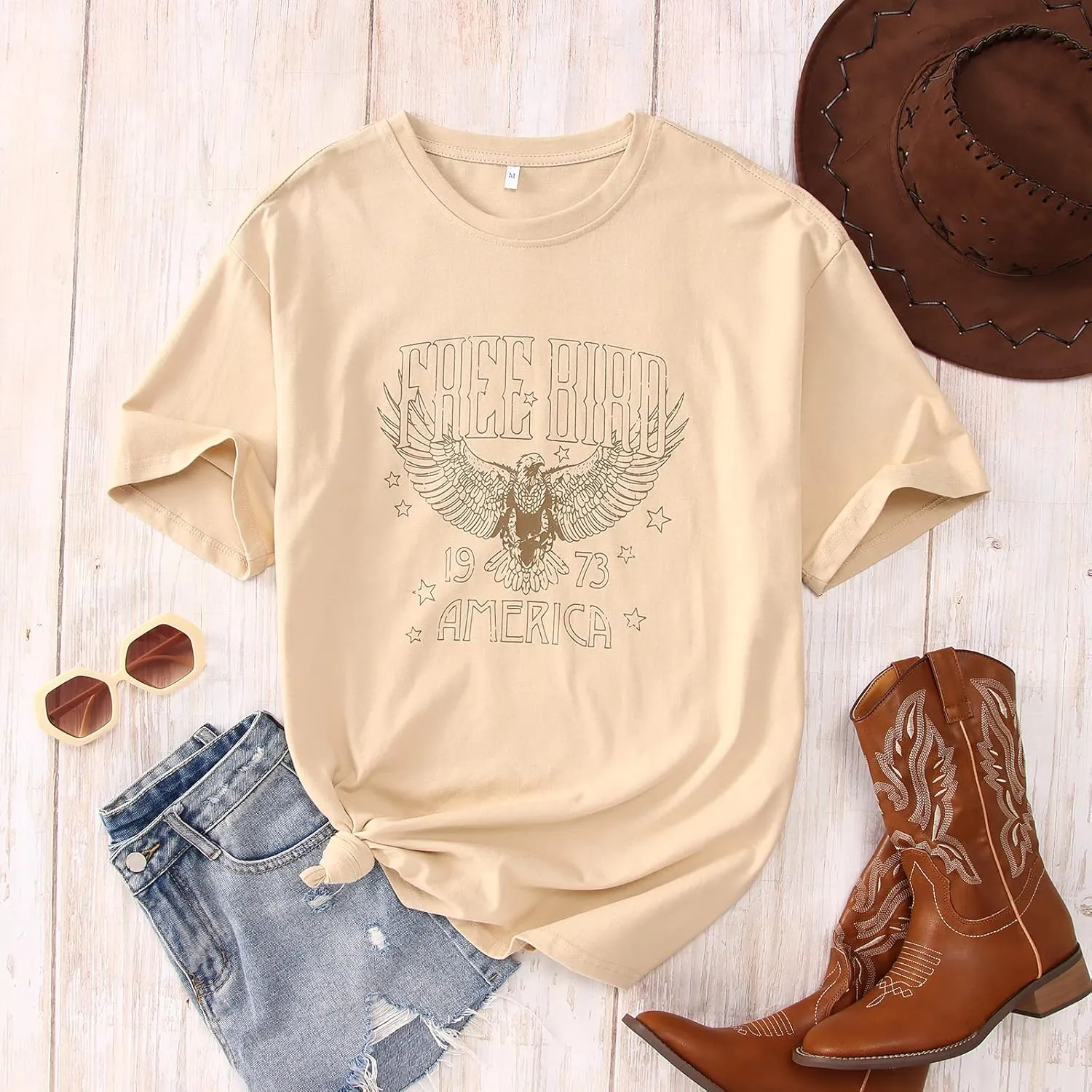 Vintage Rock Band T-Shirts for Women Retro Free Bird Eagle Graphic Country Music Tees Casual Loose Short Sleeve Tops