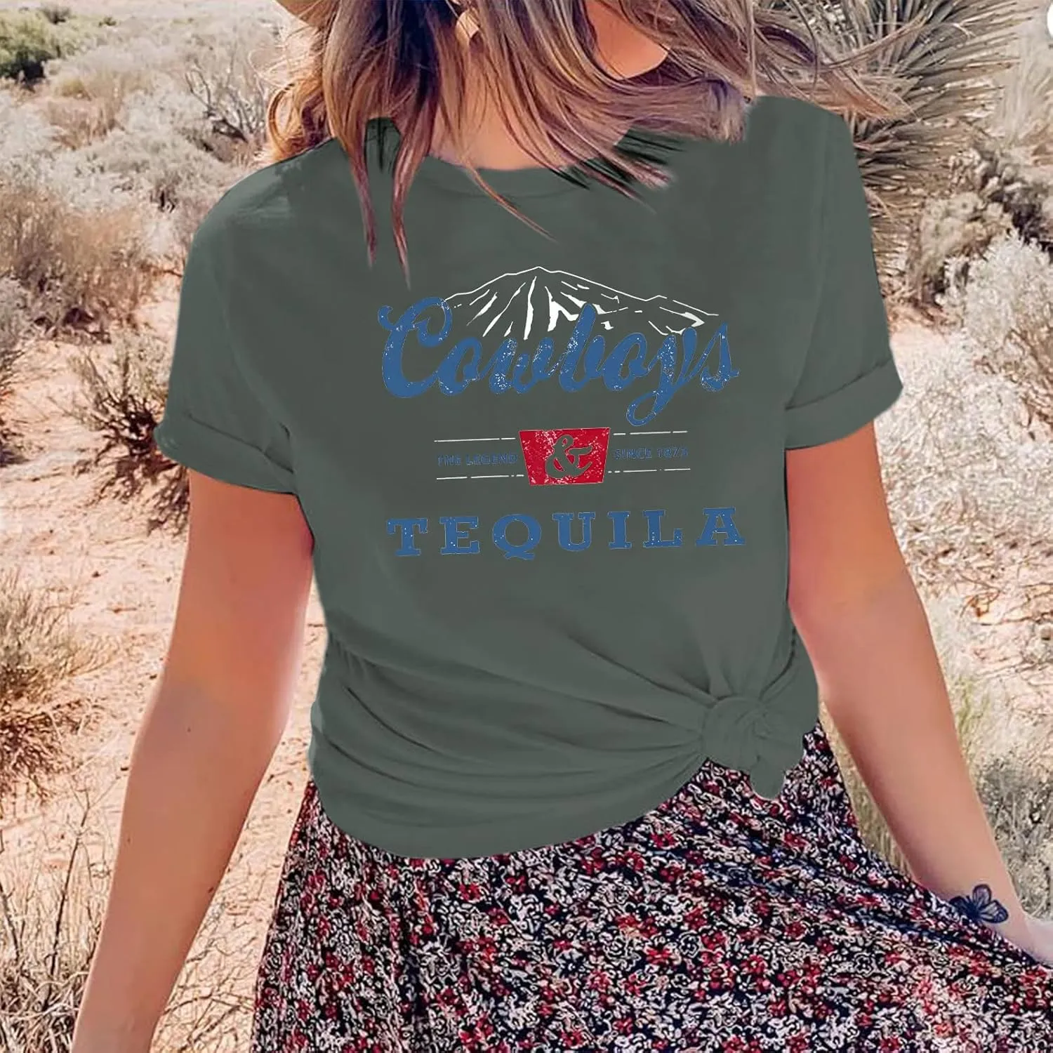 Western Cowboy Shirts Vintage Graphic Tees for Women Cowgirl Country Music Concert Tshirts Funny Retro Rodeo Shirt