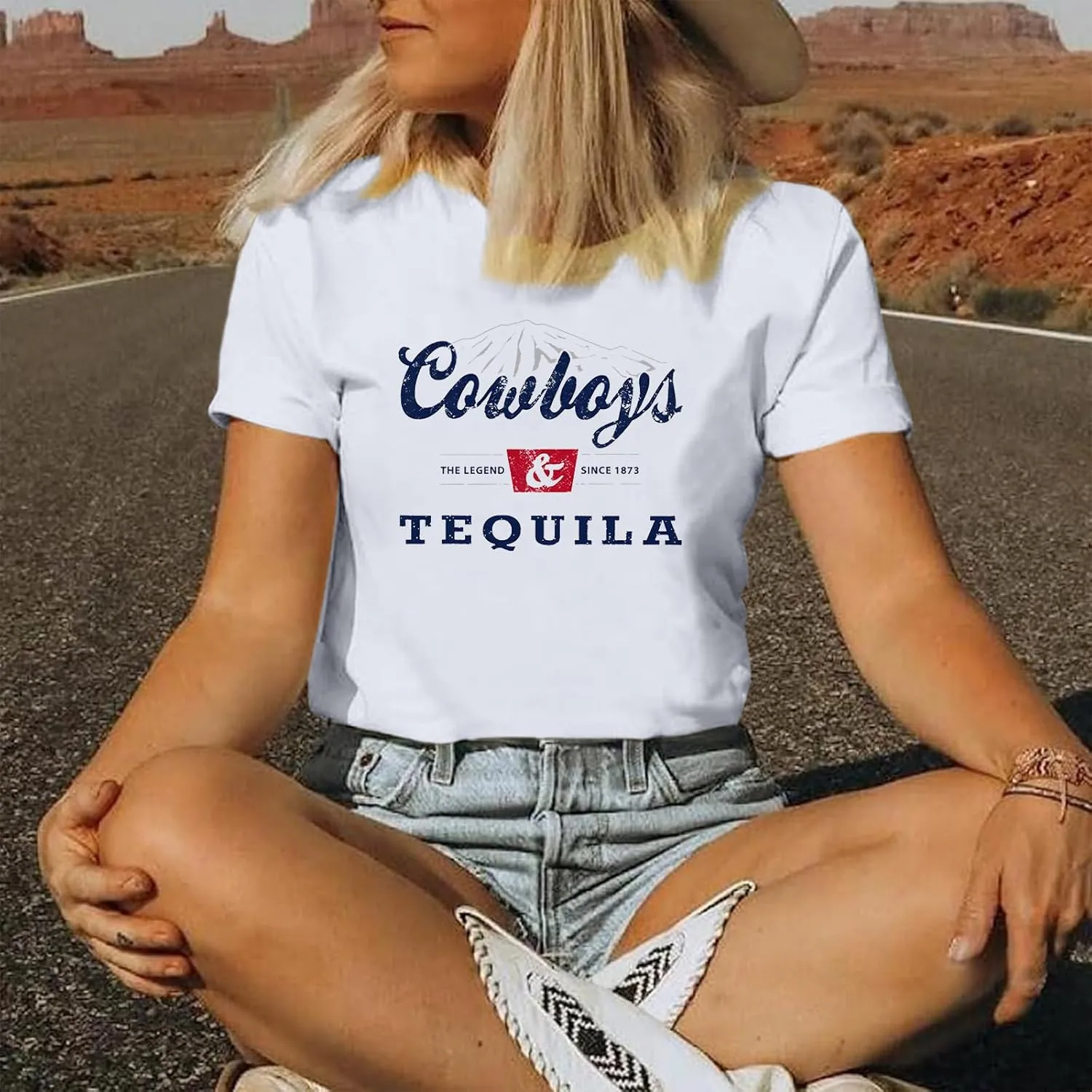 Western Cowboy Shirts Vintage Graphic Tees for Women Cowgirl Country Music Concert Tshirts Funny Retro Rodeo Shirt