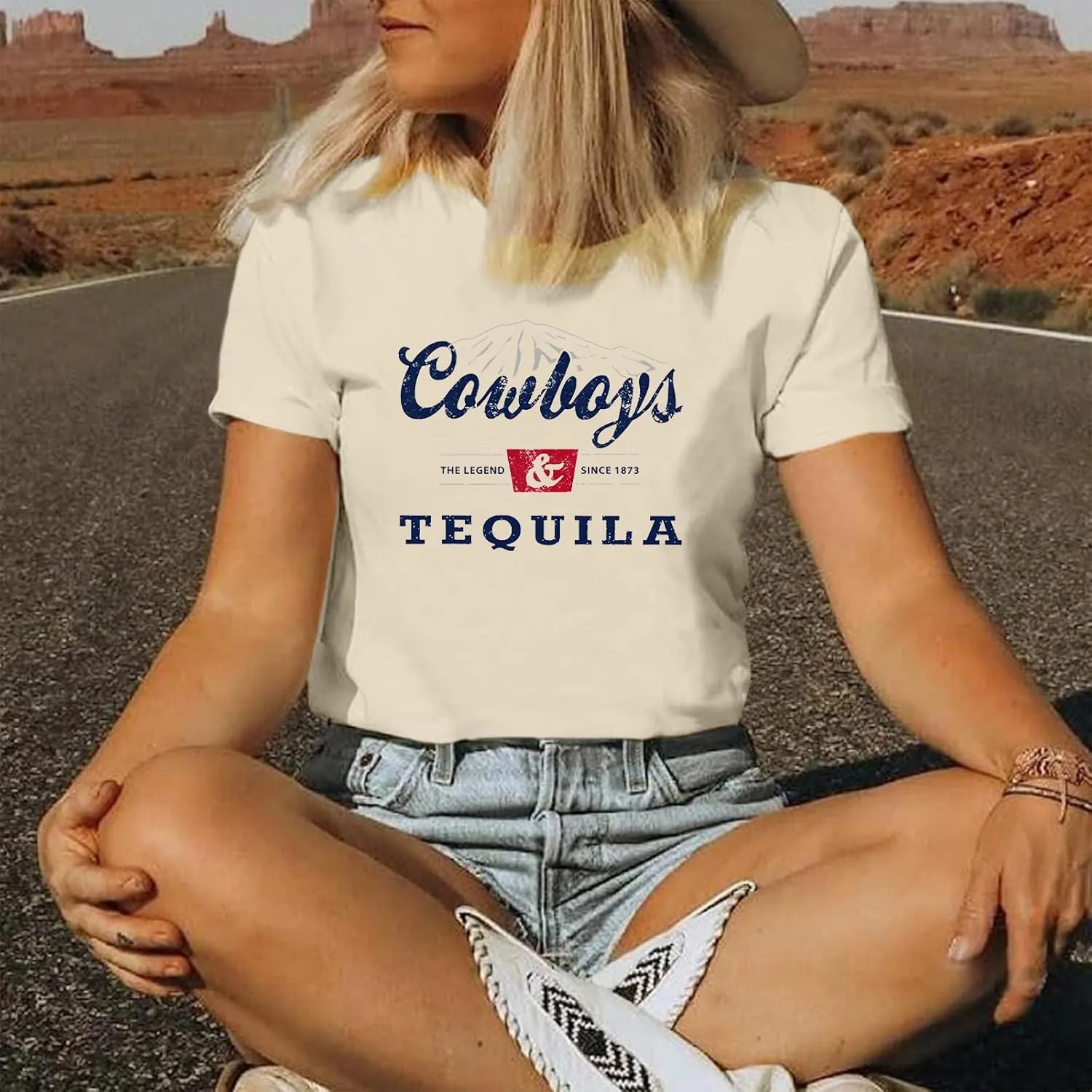 Western Cowboy Shirts Vintage Graphic Tees for Women Cowgirl Country Music Concert Tshirts Funny Retro Rodeo Shirt
