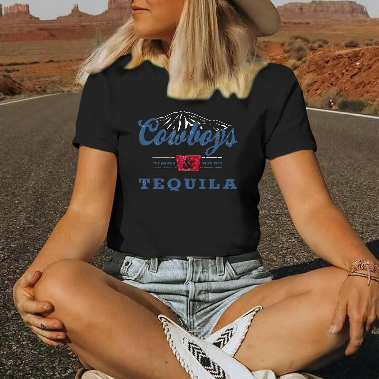 Western Cowboy Shirts Vintage Graphic Tees for Women Cowgirl Country Music Concert Tshirts Funny Retro Rodeo Shirt