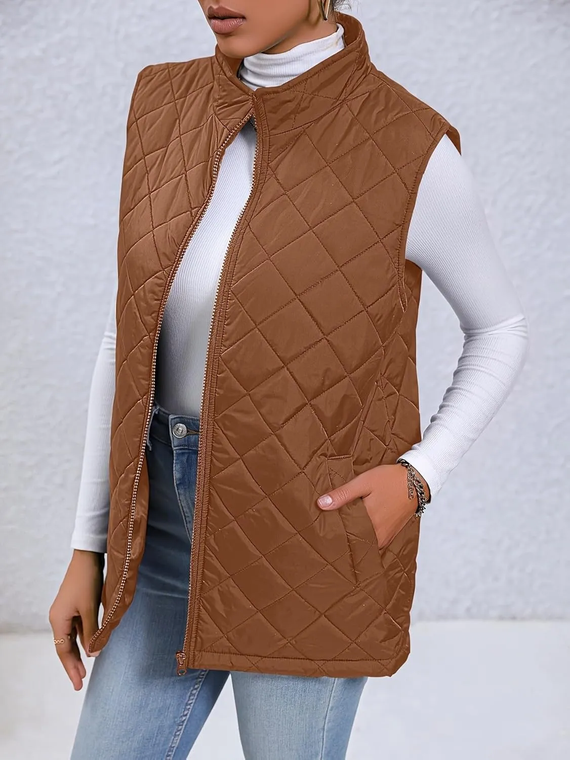 Women's Diamond Quilted Vest Lightweight Stand Collar Full Zip Jacket Padded Coat Loose Winter Warm Gilet with Pockets