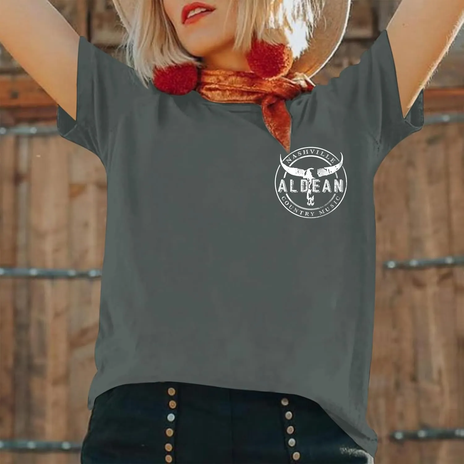 Womens Oversized Graphic Country Concert Tees Vintage Cowgirl Western Shirts Rock Band T Shirts Cotton Loose Fit